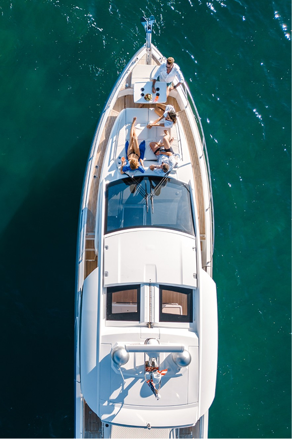 overhead shot of Jeanneau DB/43 OB